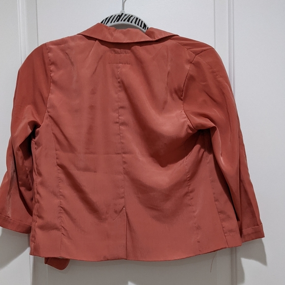 Ali & Kris dusty rose cropped 3/4 sleeve jacket - Picture 2 of 3